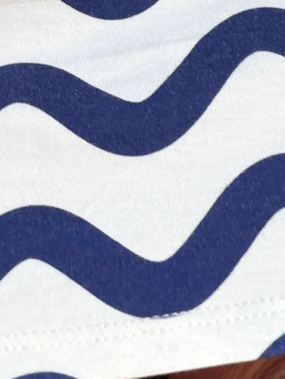 Fighting Eel White Dress with Navy Wave Print - Picture 3 of 6